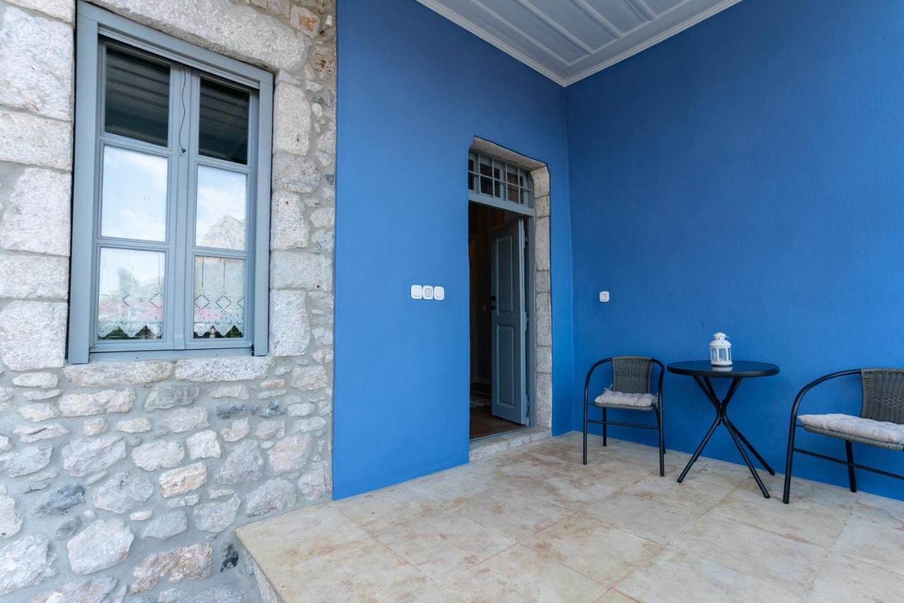 Englezena'S Guesthouse Leonídion Zewnętrze zdjęcie