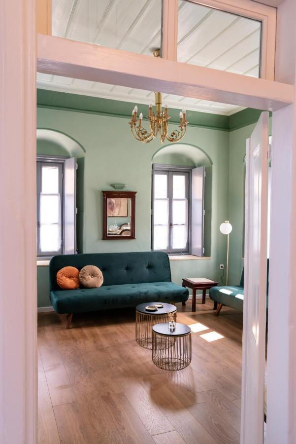 Englezena'S Guesthouse Leonídion Zewnętrze zdjęcie