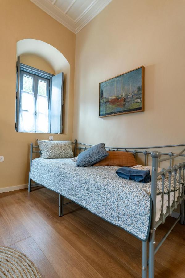 Englezena'S Guesthouse Leonídion Zewnętrze zdjęcie